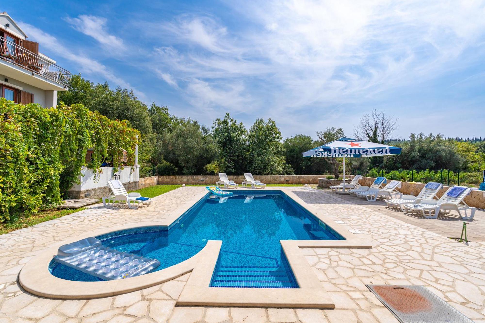 Holiday Home Luce Vitaljina エクステリア 写真